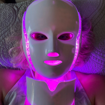 Folliqa LED Face Therapy Mask